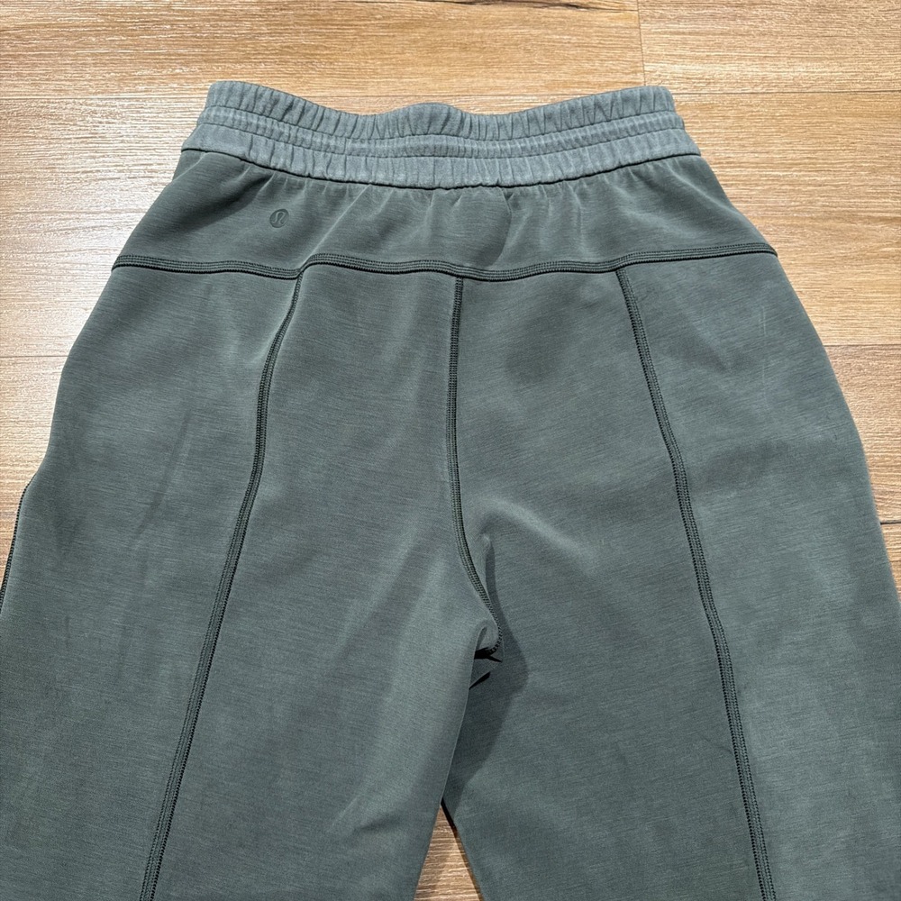 Lululemon Size 4 Softstreme High-Rise Pants Smoked Spruce Green 31"   W5EGTS - Picture 12 of 14